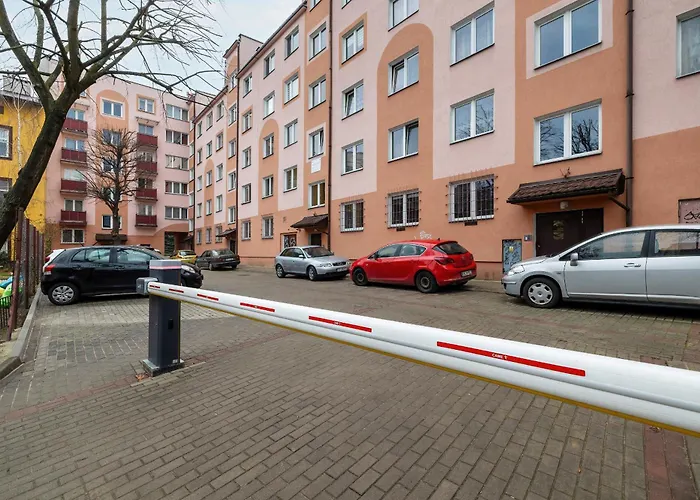 Appartement Charming With A Balcony In By Renters